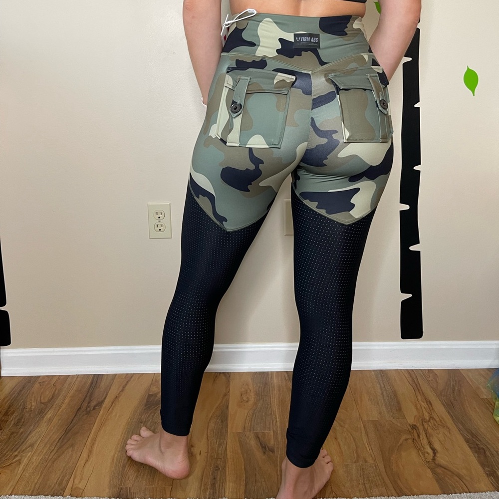 Firm Abs camo mesh leggings